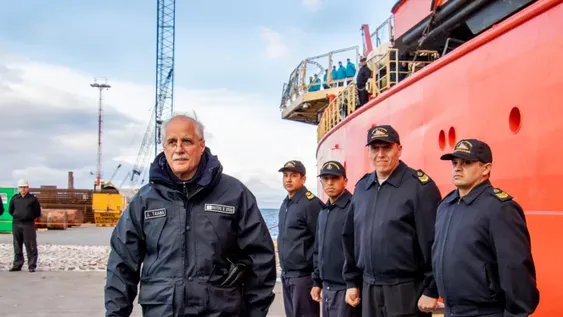 Viaje al Atlántico Sur para un tributo en el mar a los héroes del Gral Belgrano