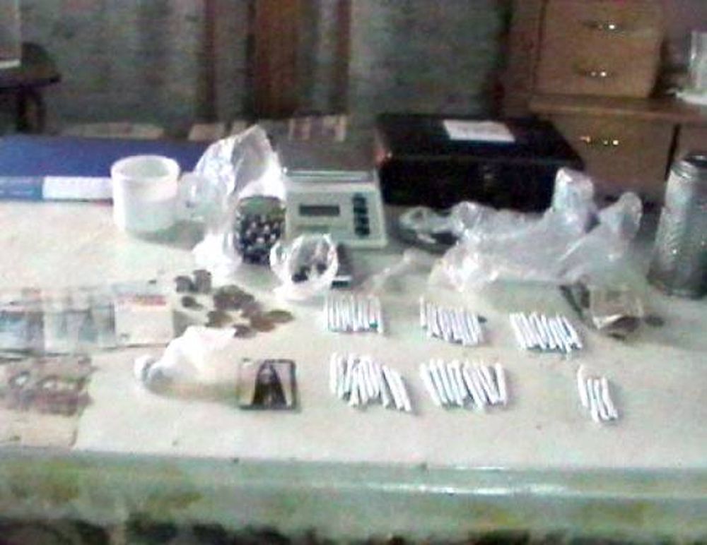 Un detenido con  302 g de droga