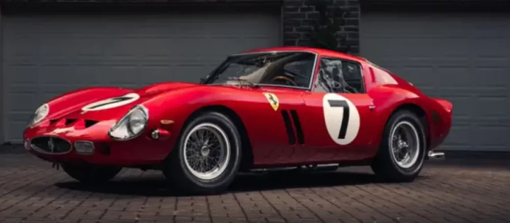 Una Ferrari de 1962 fue subastada por 51,7 millones de dólares