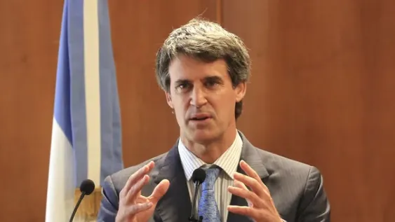 Prat-Gay: “Cuando un país llega a un acuerdo con el FMI es un fracaso de la dirigencia política”