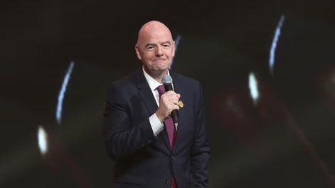 El presidente de la FIFA lanzó una dura advertencia tras el incidente entre Prestianni y Vinícius Jr.