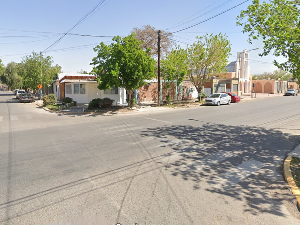 La dejaron inconsciente para robarle frente a un colegio de Capital