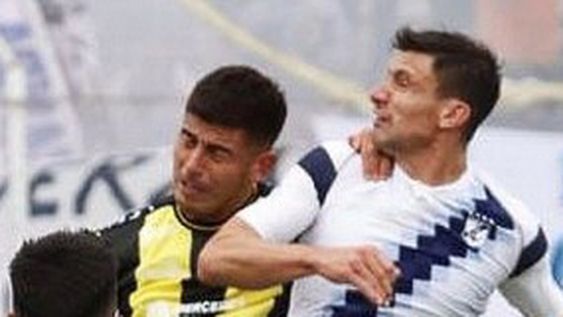 Almirante Brown no pudo ganar y continúa segundo