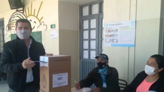 Orrego: “Es muy importante que la gente vote, las escuelas están en condiciones”