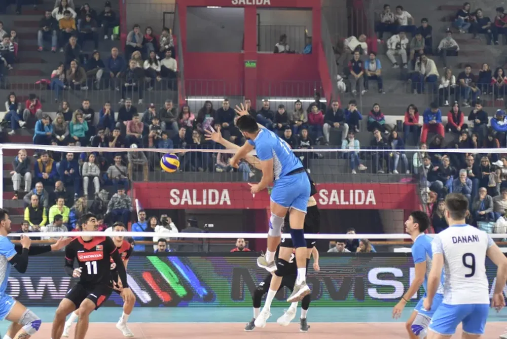 La selección de vóley volvió a ganar en el Cantoni: esta vez se impuso sobre Portugal