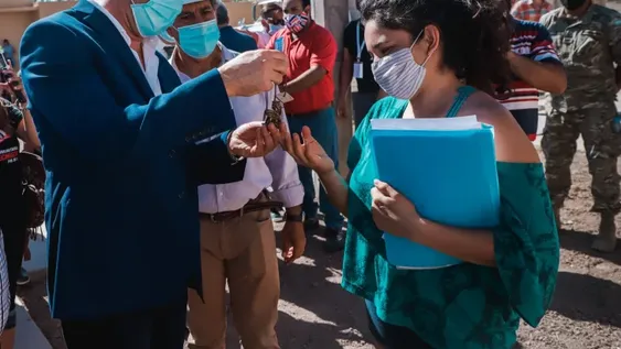 Pese a quejas de constructores, niegan cambiar el modo de reajustar precios