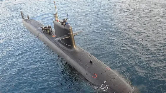 Milei confirmó que Argentina quiere comprarle submarinos a Francia