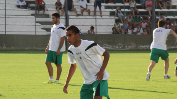 Jugó con Messi y hasta llegó a ser chofer de Uber: José Luis Gómez vuelve a San Martín