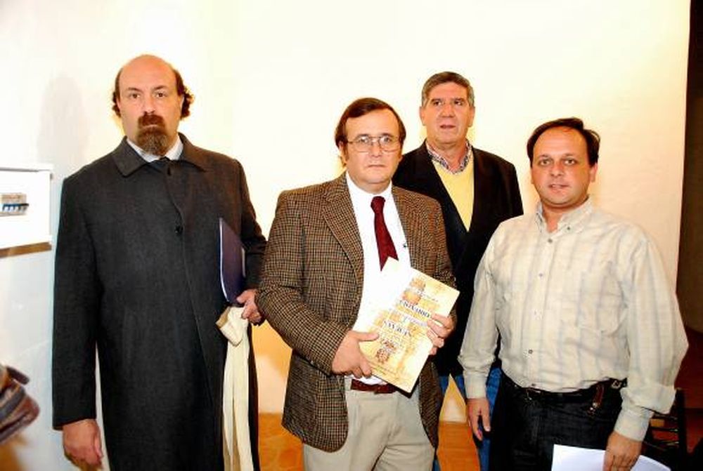 Diccionario biográfico y genealógico