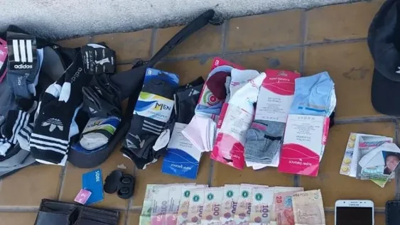 Asalto, detención y choque de un patrullero en el centro