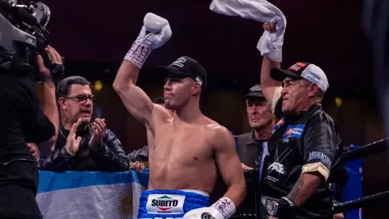 Castaño, por otra corona