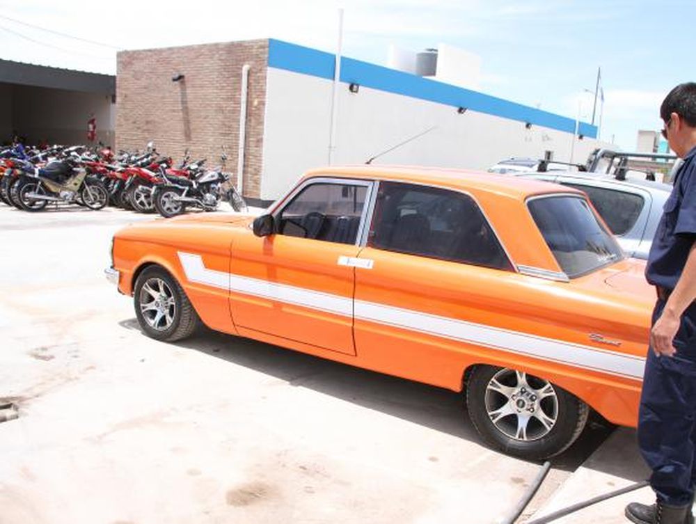 Secuestran 18 motos y 2 autos por las picadas