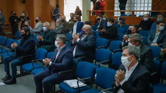 Con casi $1.000 millones, los municipios harán iluminación, plazas y pavimentación