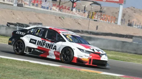 Festejo en aislamiento: Rossi se impuso en la carrera clasificatoria en El Villicum
