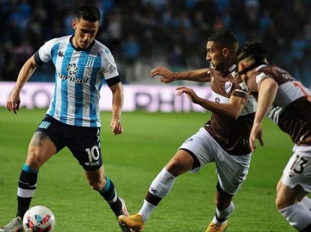 Lamberti le dio la victoria a Platense sobre Racing