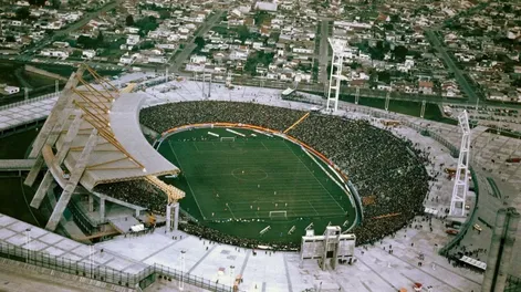 Modernización. El Estadio Minella pasó en concesión a manos brasileñas para reformarlo.