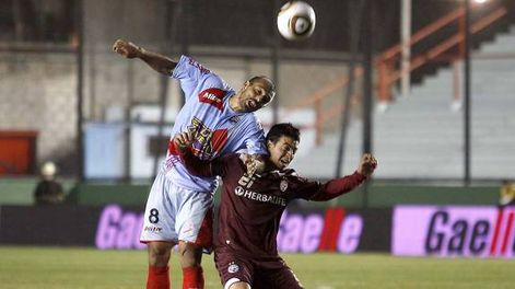 Lanús se llevó el primer triunfo de la temporada