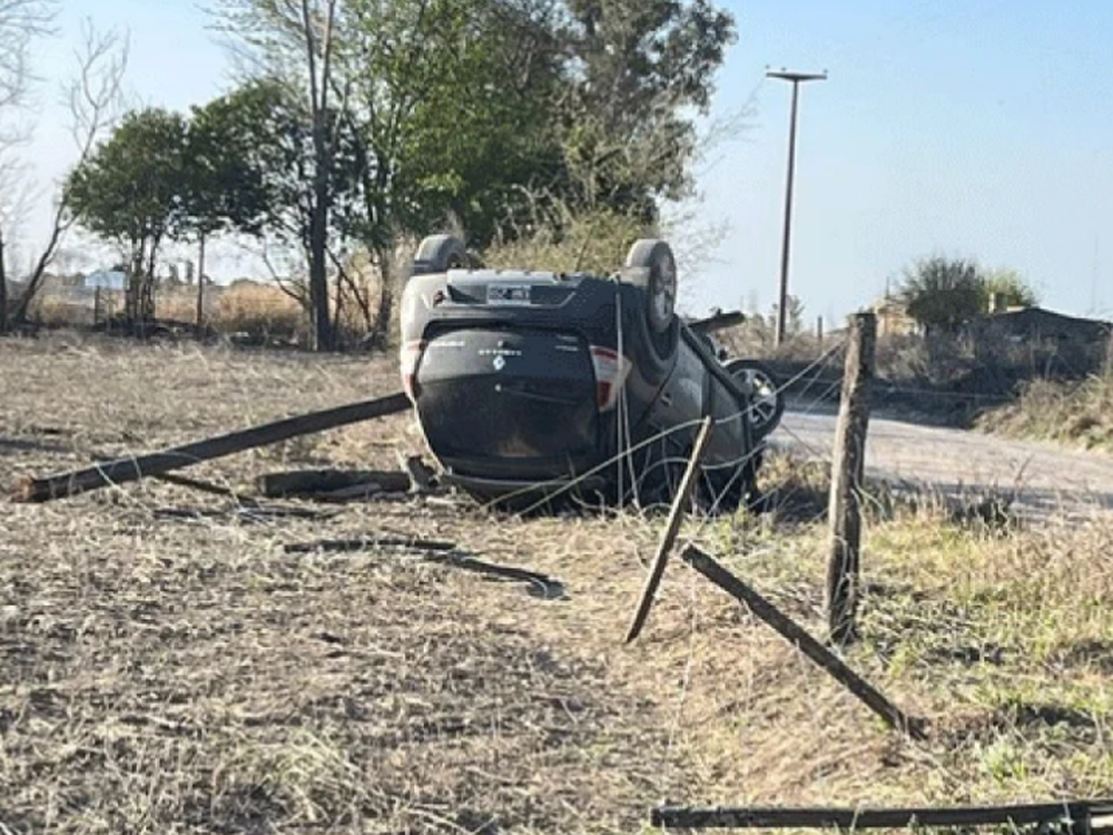 Una niña de 12 años le sacó el auto al padre, chocó y murió