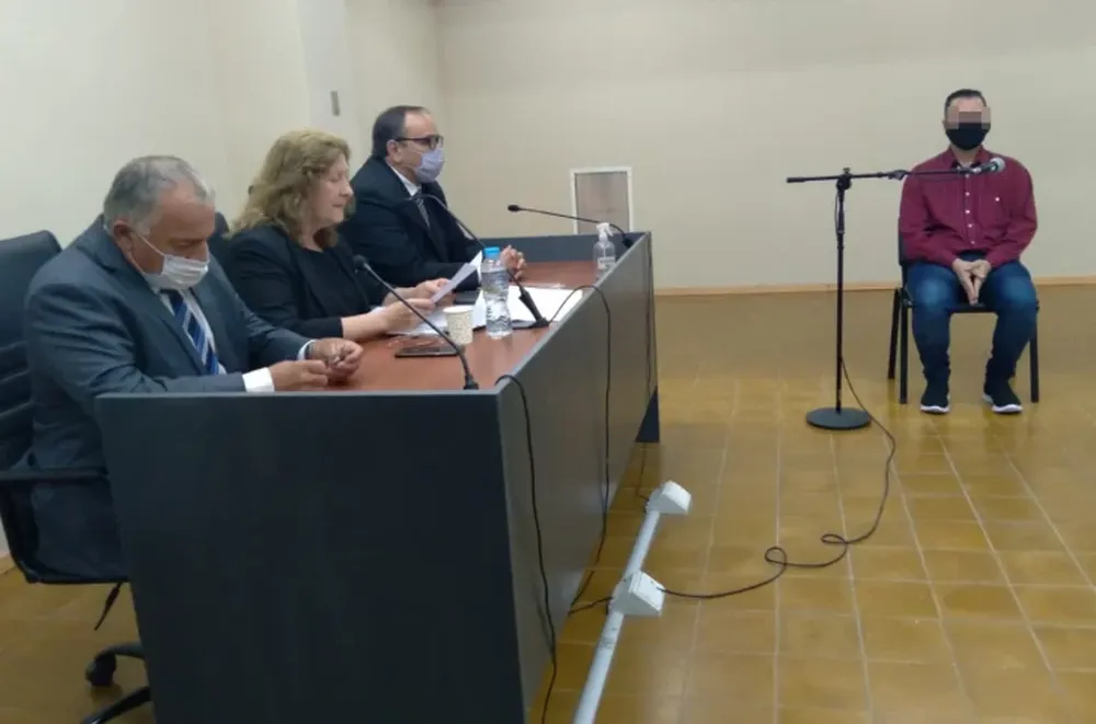 Una condena de 10 años por abusos y graves ultrajes contra su hijastra durante cuatro años