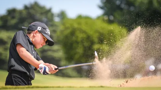 Victoriano, pequeño gran golfista