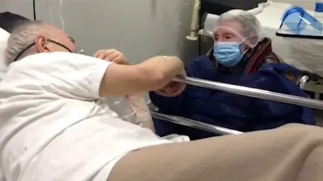 Con 87 años se contagió de Covid y pidió despedirse del amor de su vida