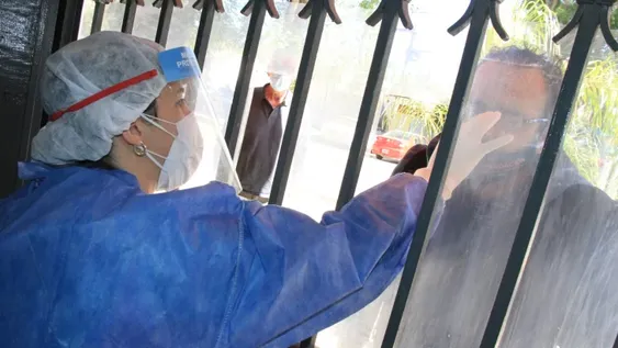 Covid: aunque ahora es más estable, sigue en aumento la velocidad de los contagios