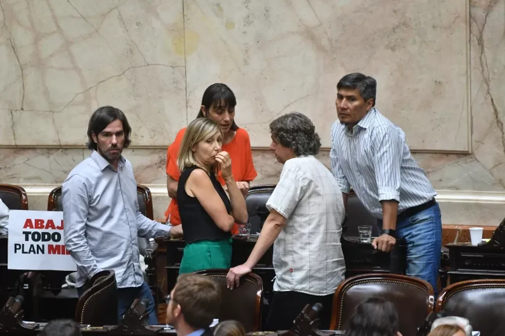 Diputados opositores a la Ley Ómnibus afirmaron que el proyecto “ha caído”