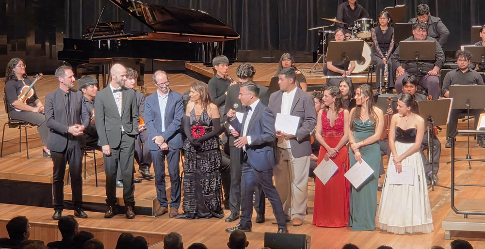 El jurado, la creadora del certamen y ganadores de Ópera Cangemi 2026
