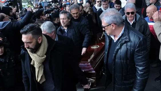 Emotivo último adiós al Tata Brown