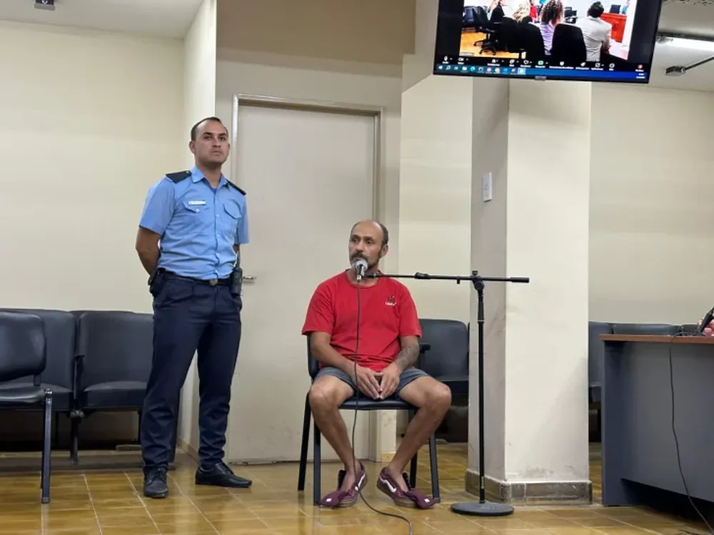 Edgardo Gastón Algañaraz.-