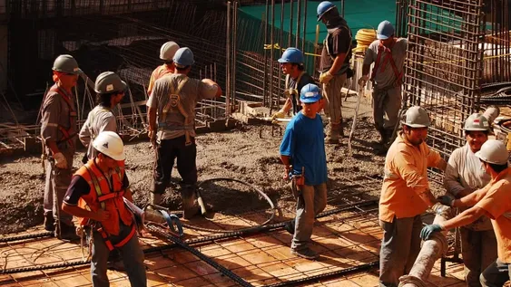 ESTUDIO PRIVADO. Aumento de salarios, nuevos empleados y mejoras laborales son las proyecciones de los especialistas en recursos humanos para este año. Argentina es el segundo país de la región en visión positiva.