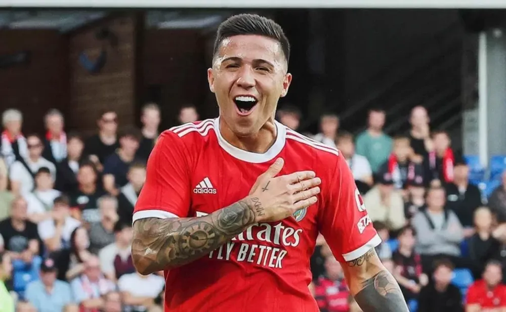 Enzo Fernández y Thiago Almada, las sorpresas de la lista previa del seleccionado argentino