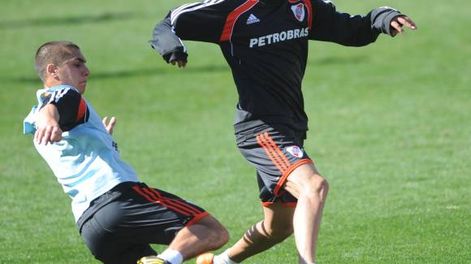 Lanzini irá de entrada