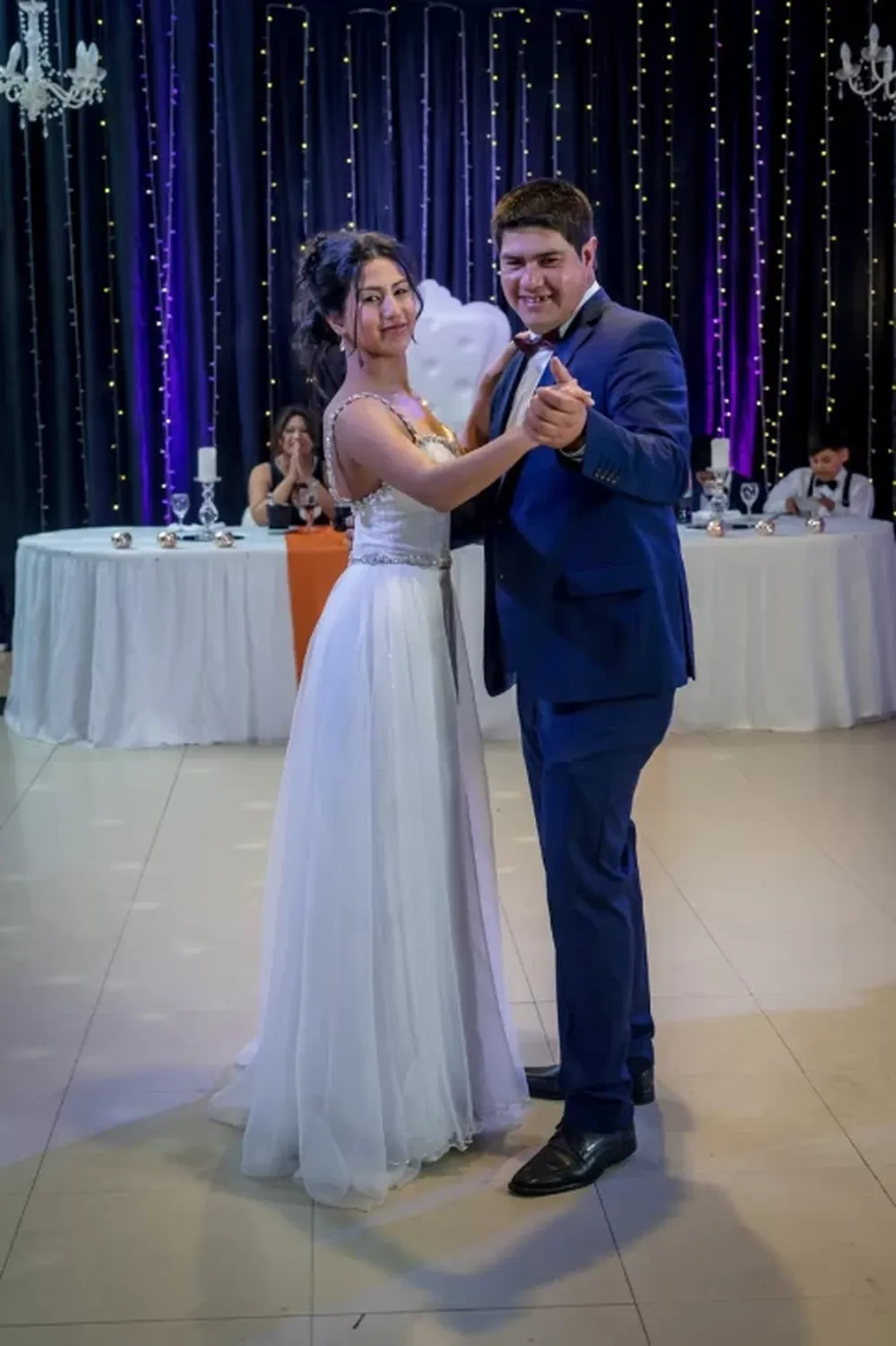 La noche de Abril Hidalgo