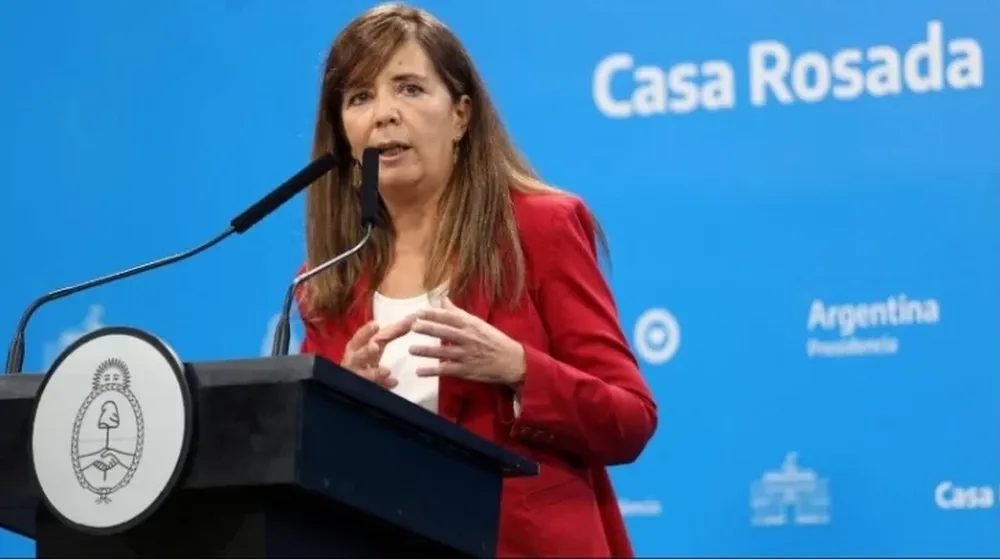 Cerruti: “Tenemos que ir por la despenalización del cannabis para que no se persiga a alguien por fumarse un porro”