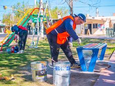 Rivadavia continua con la renovación de plazas y paseos.