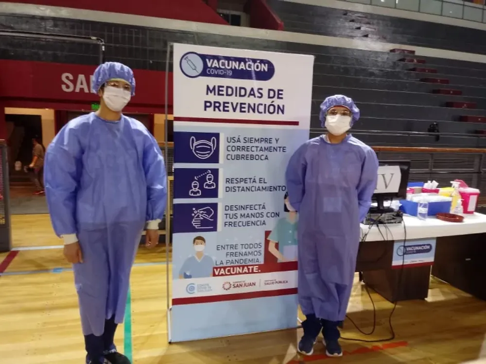 “Es un orgullo”, el sentimiento de dos de las vacunadoras contra el Covid