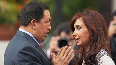 CFK suspendió su agenda y viaja esta noche a Venezuela
