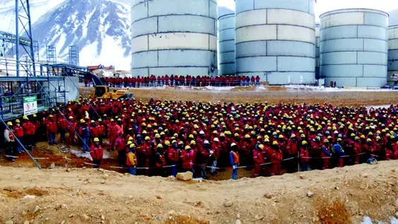 Barrick anunció que encarará el estudio de una mina subterránea en Lama