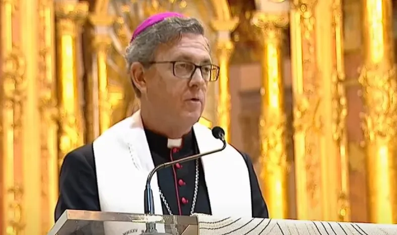 Pedido. García Cuerva pidió en su homilía recuperar la empatía y el respeto, ante el presidente Milei y otras autoridades.