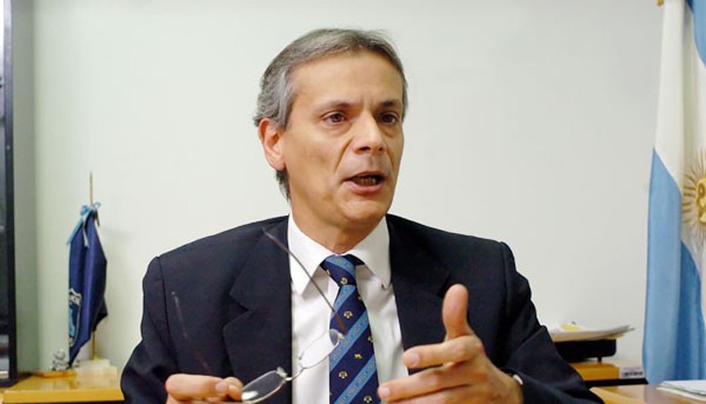 Castrilli: “Si dirige como acá, Baldassi en el Mundial no dura 5 minutos”