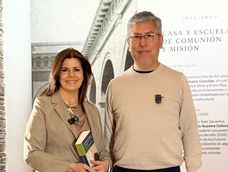 Laura Carbonari junto al historiador Claudio Vera.