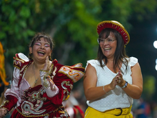las versiones detras del encuentro de kanki y daniela en el carnaval de chimbas brilla alto: gestos previos y fotos cuidadas las versiones detras del encuentro de kanki y daniela en el carnaval de chimbas brilla alto: gestos previos y fotos cuidadas