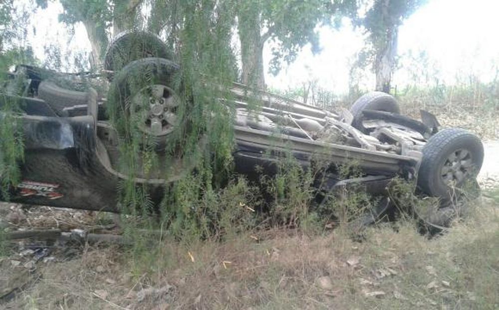 Un policía, herido en un vuelco