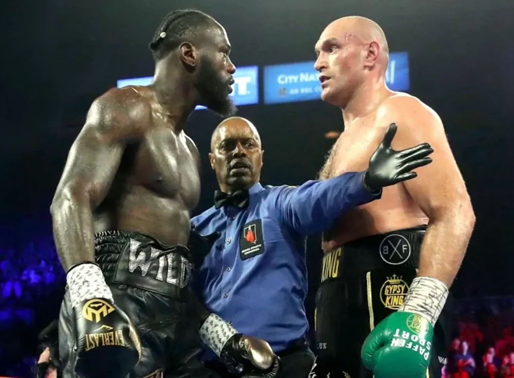 Tyson-Fury III: la mano viene pesada