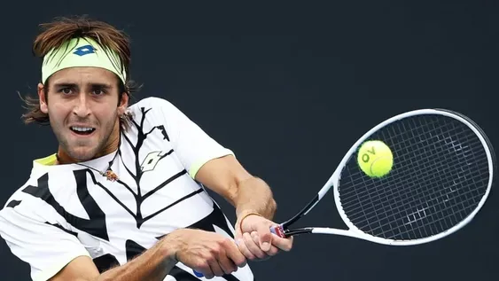 Etcheverry se la juega hoy ante Zverev