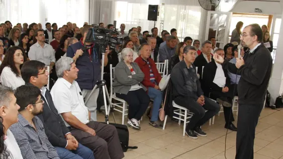 La Iglesia volverá a realizar el retiro espiritual para políticos, el cual será presencial y virtual