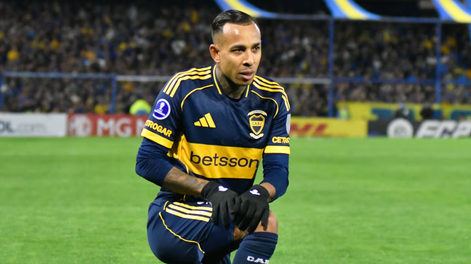 Sebastián Villa.