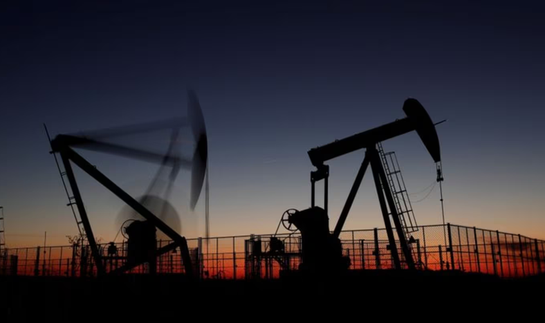 El precio del petróleo tocó máximos desde 2023.