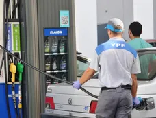 Playeros de estaciones de servicio lograron un nuevo aumento. Playeros de estaciones de servicio lograron un nuevo aumento.